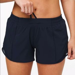 Navy Lululemon Hotty Hot Shorts Size 4 Length 4”